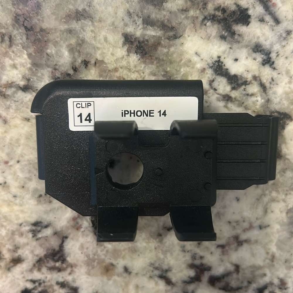 Inito fertility monitor iPhone 14 clip